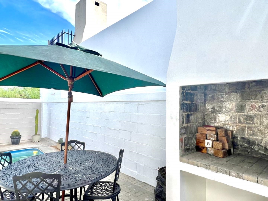 To Let 3 Bedroom Property for Rent in Pniel Western Cape